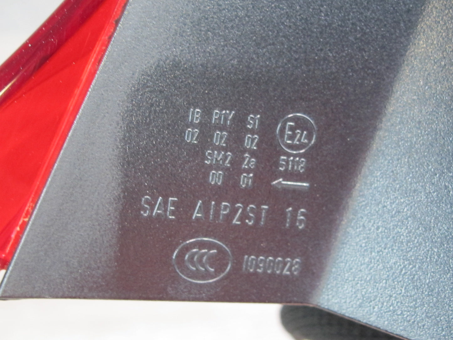2017-2020 Maserati Levante M161 Rear Left Outer Tail Light Lamp 670035797