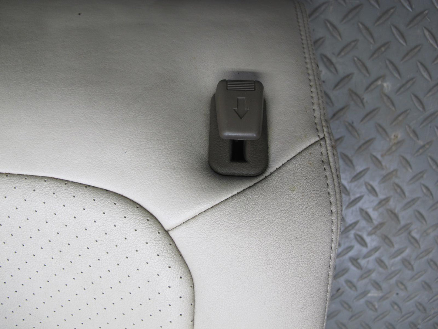 91-99 Mitsubishi 3000GT Rear Left Seat Upper Backrest Leather Cushion Beige OEM