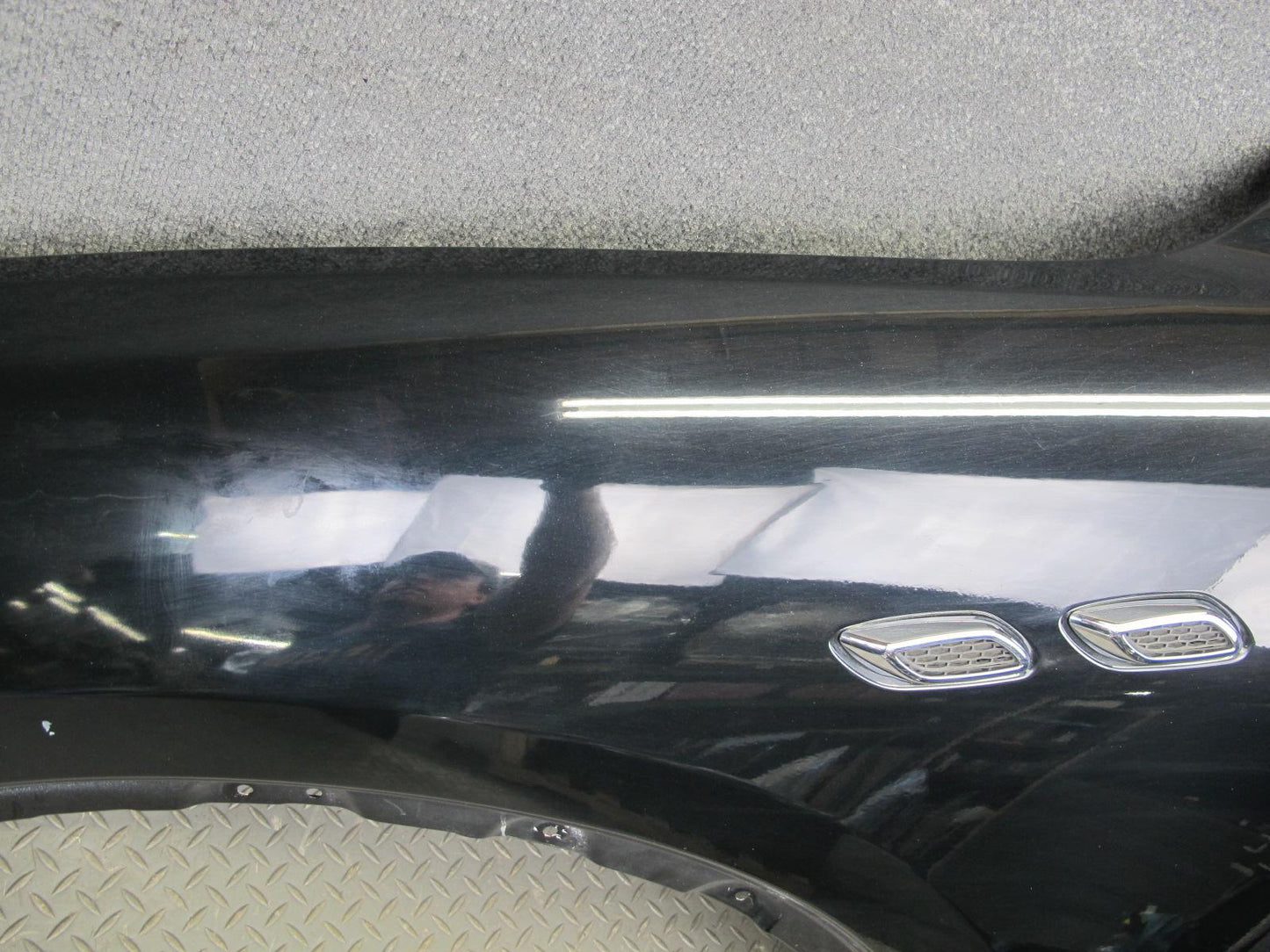 2017-2024 Maserati Levante M161 Front Left Fender Shell Cover Panel Black