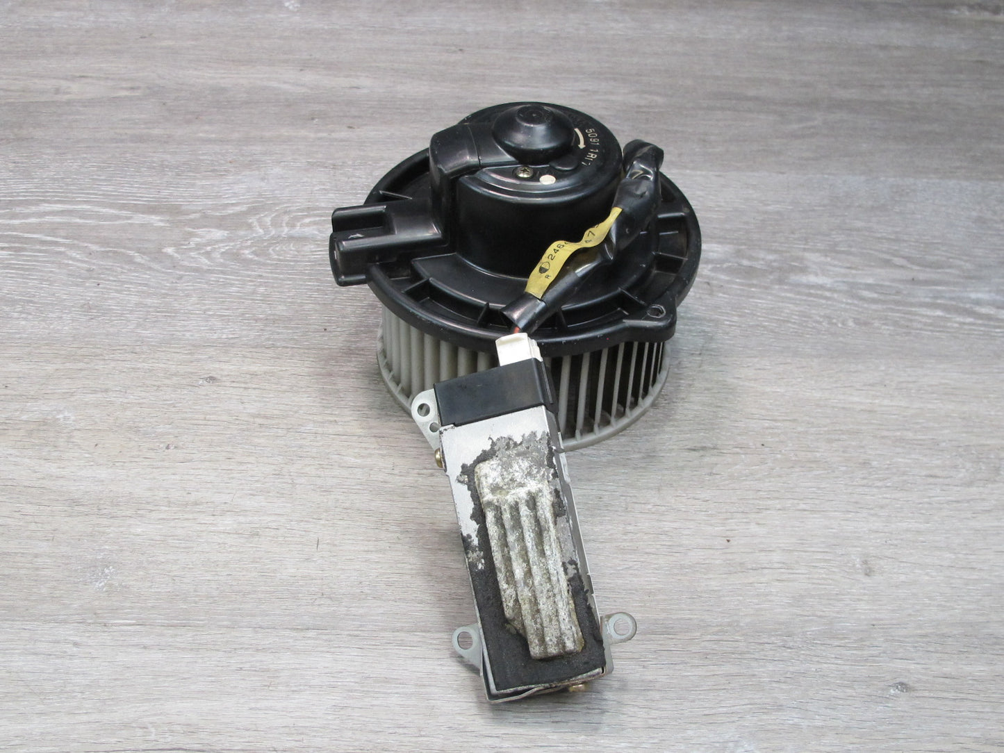 92-00 Lexus UZZ30L SC300 SC400 A/C Heater Blower Motor Fan w Resistor OEM