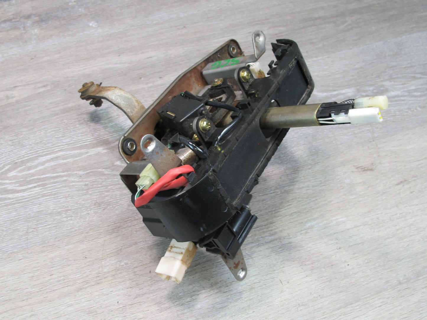 95-97 Lexus UZZ30L SC300 SC400 A/T Automatic Transmission Gear Shifter OEM