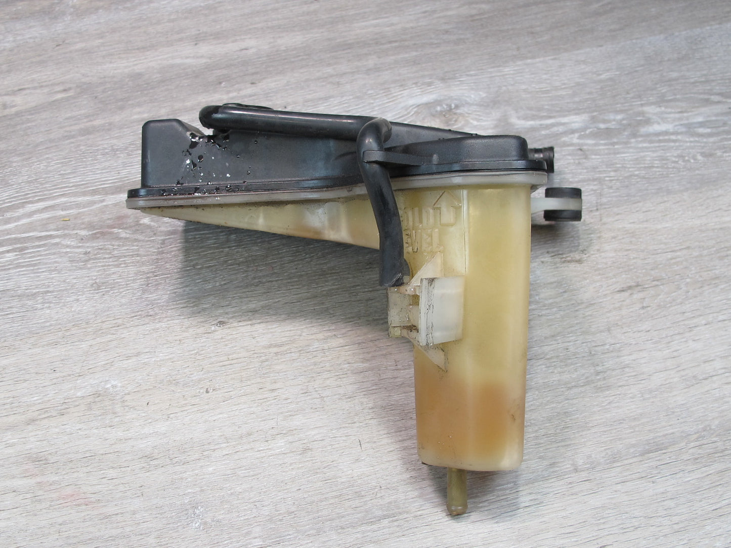 94-97 Lexus UZZ30L SC400 SC400 Engine Coolant Expansion Overflow Reservoir OEM