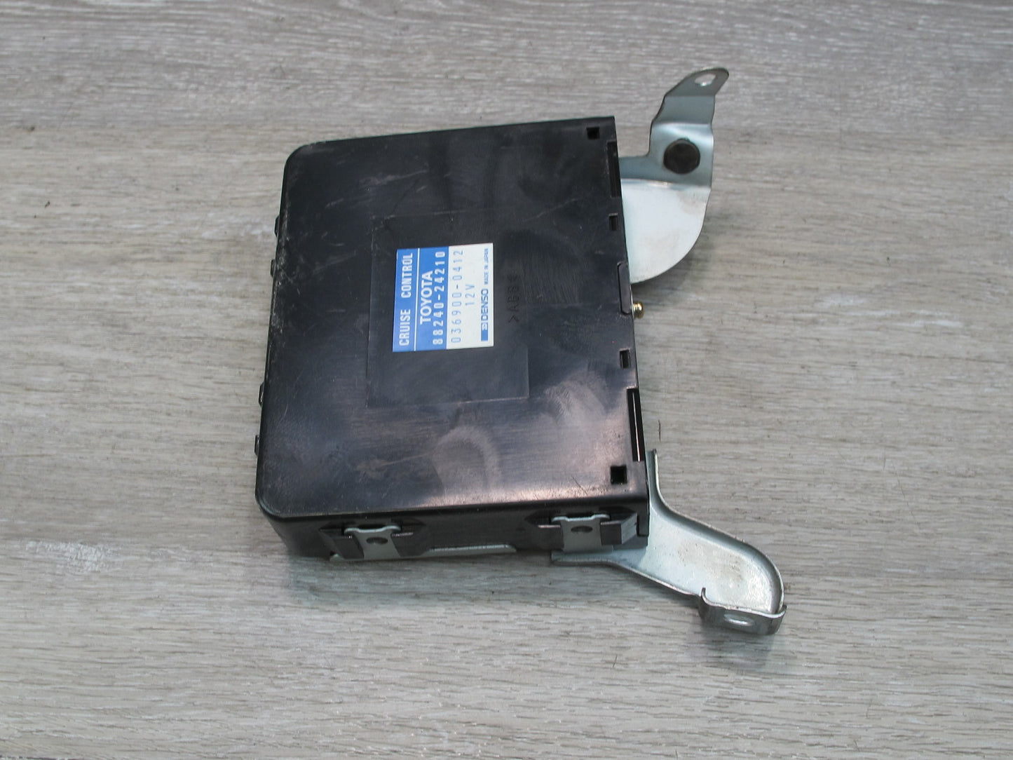 92-96 Lexus UZZ30L SC400 Cruise Control Module Unit 88240-24210 OEM