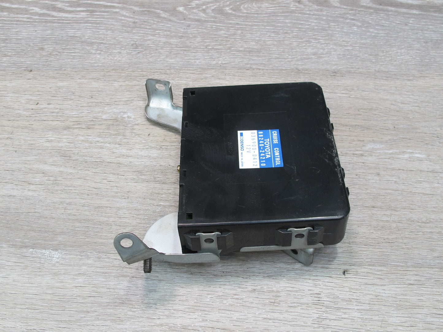 92-96 Lexus UZZ30L SC400 Cruise Control Module Unit 88240-24210 OEM
