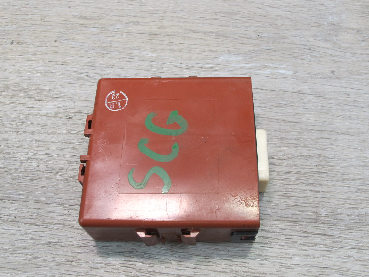 1996 Lexus UZZ30L SC300 SC400 Receiver Door Control Module 89741-24060 OEM