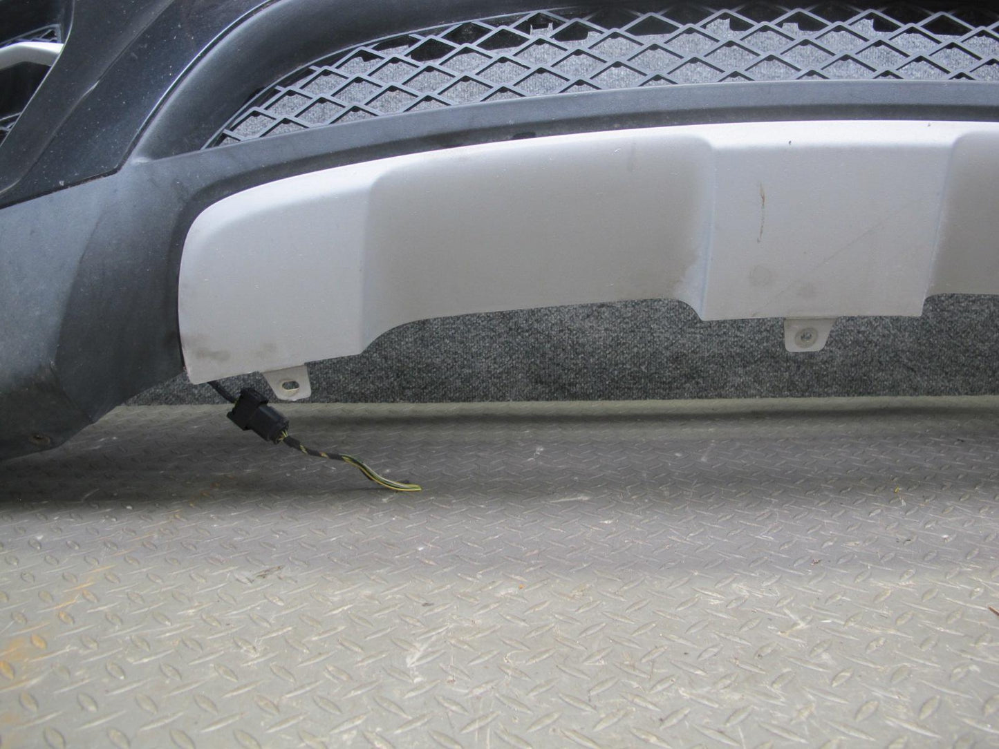 2008-2014 BMW X6 E71 E72 Front Bumper Cover Panel w Fog Light & PDC