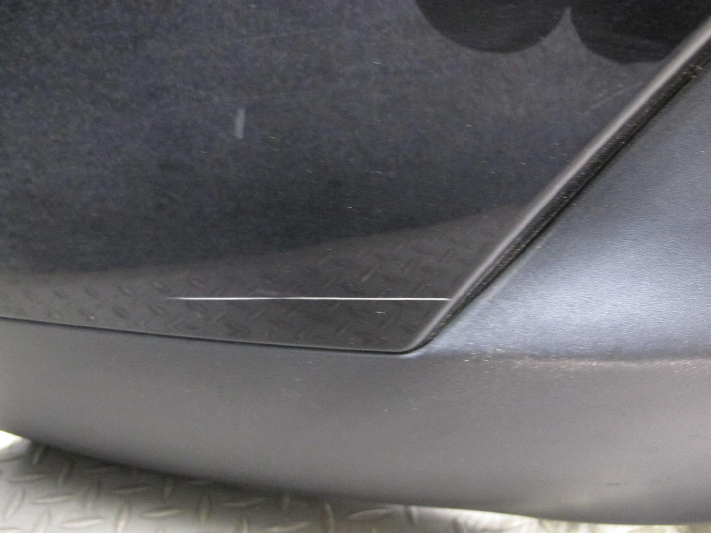 2017-2020 Maserati Levante M161 Rear Bumper Cover w PDC Sensors & Reflectors