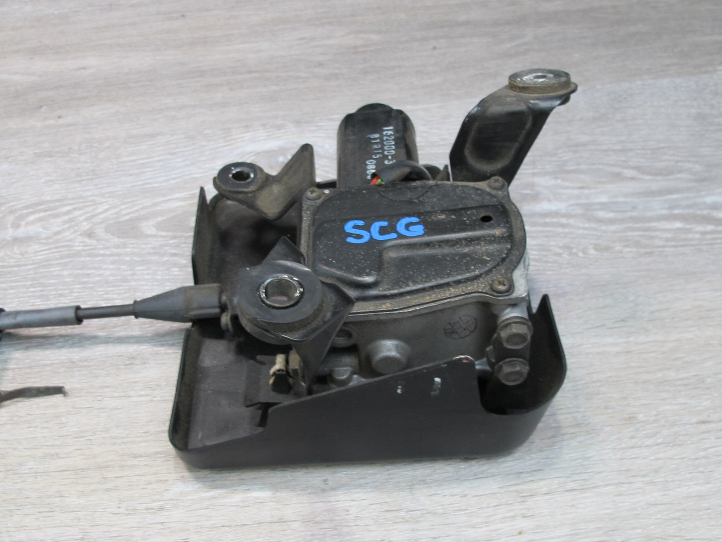 92-96 Lexus UZZ30L SC400 Cruise Control Actuator w Cable & Cover Assembly OEM