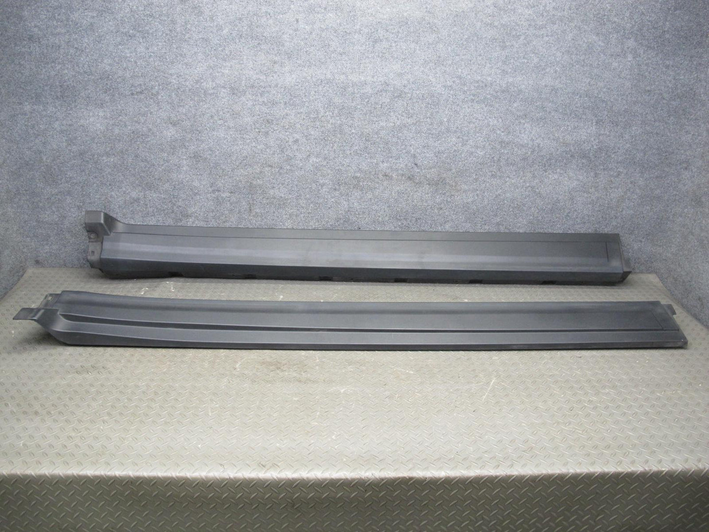 2017-2020 Maserati Levante M161 Side Skirt Rocker Panel Lower Molding Set of 2