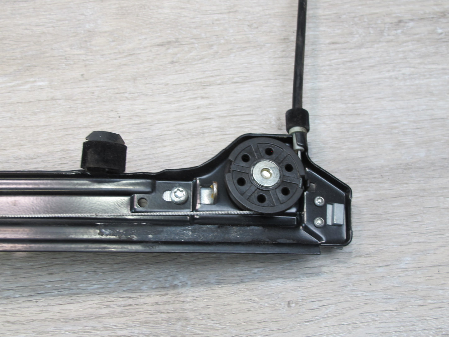 07-15 Mini Cooper R55 R56 R57 Front Right Door Window Regulator w Motor OEM