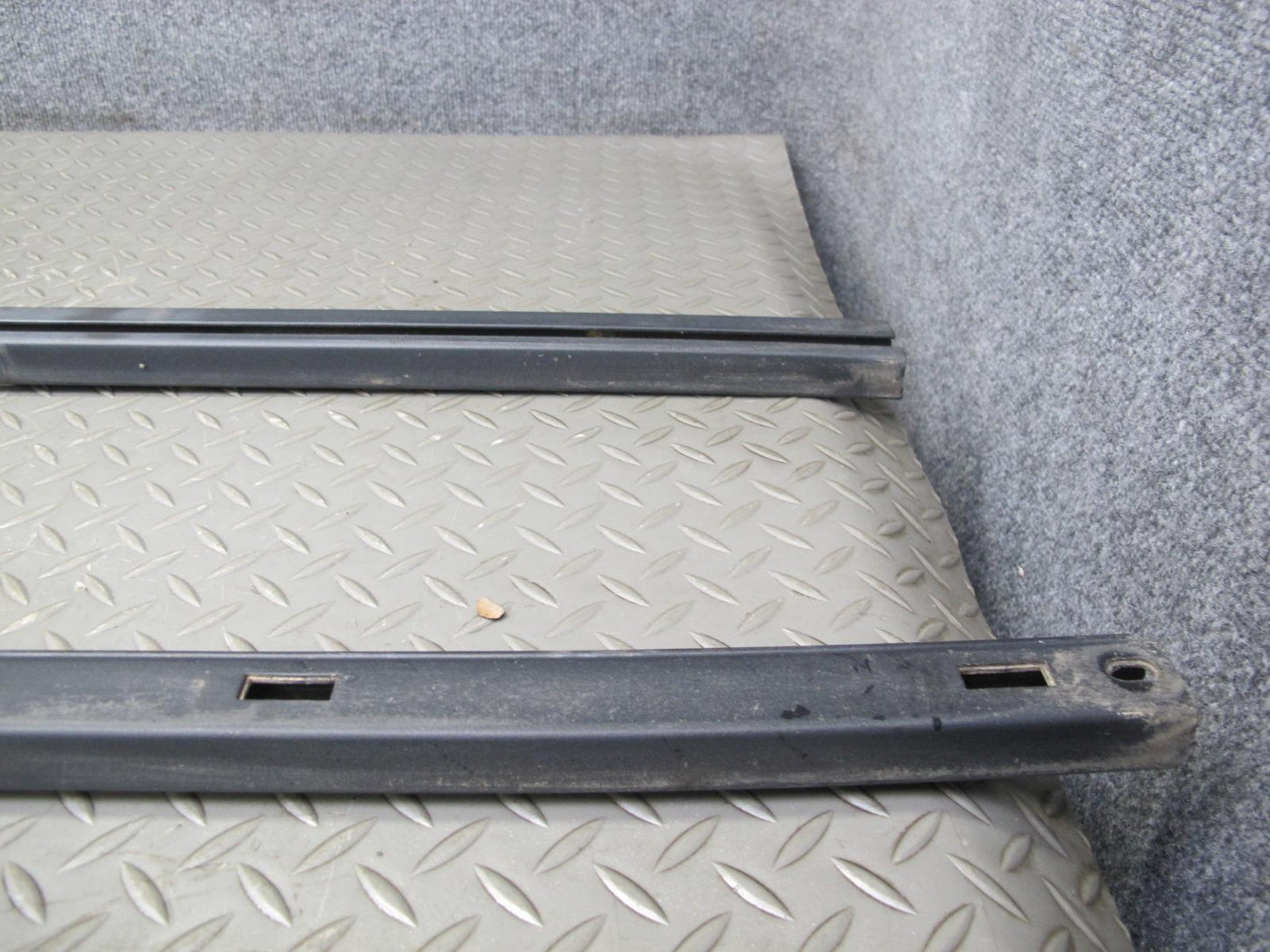 2003-2009 Hummer H2 Left & Right Roof Rail Track Luggage Bracket Molding Set