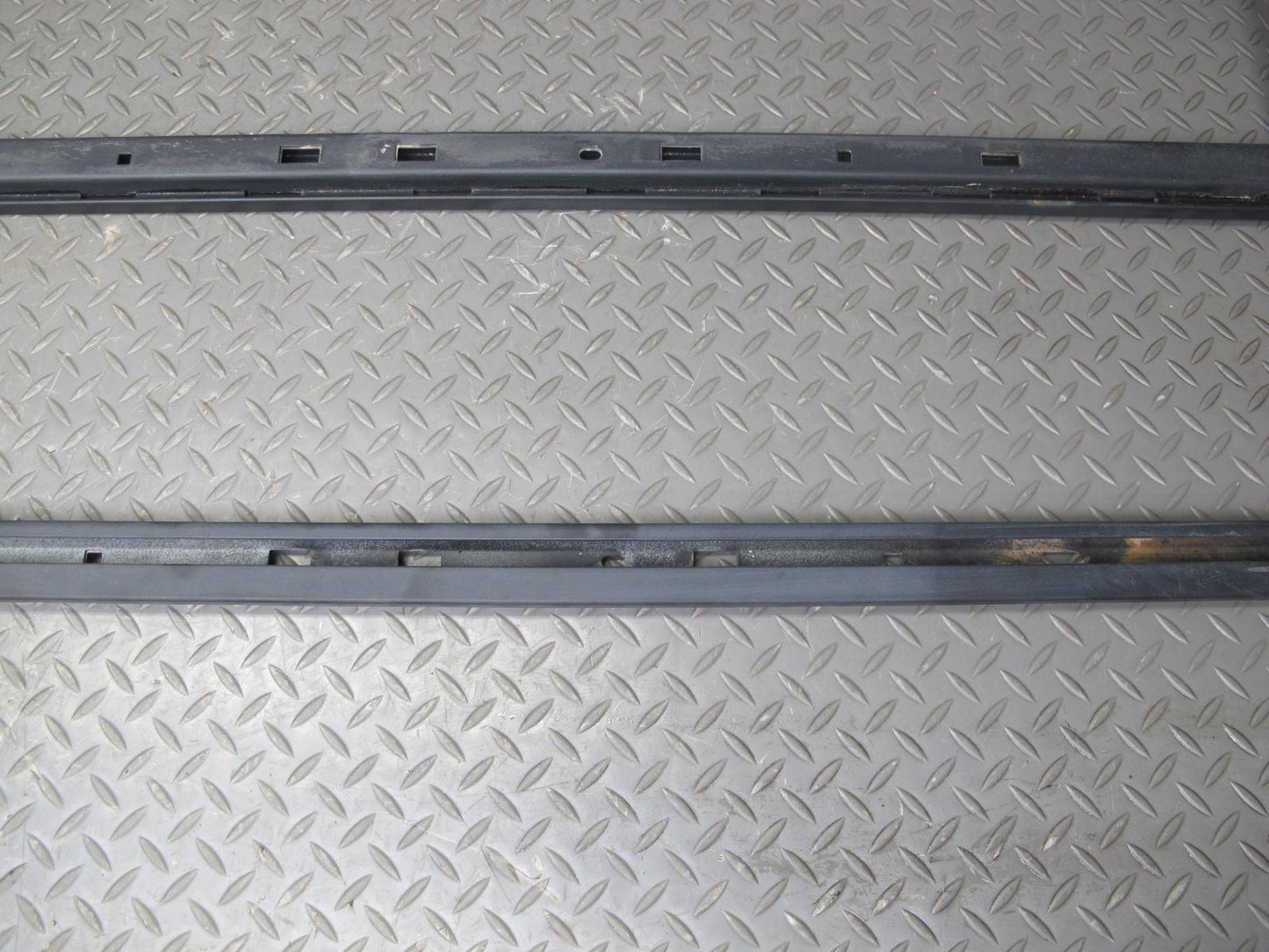 2003-2009 Hummer H2 Left & Right Roof Rail Track Luggage Bracket Molding Set
