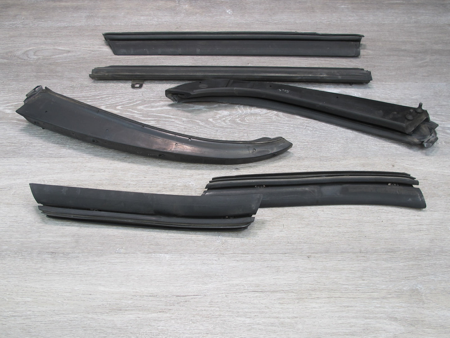 09-15 Mini Cooper R57 Convertible Set of 6 TOP Roof Left & Right Seal Gasket OEM