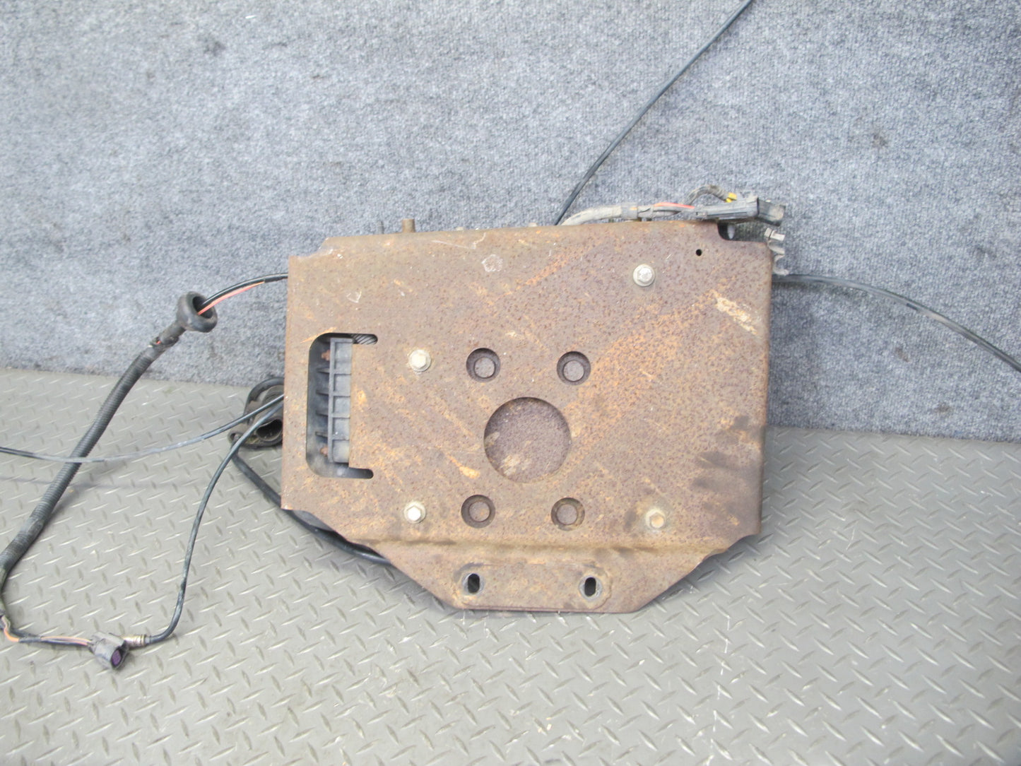 2003-2004 Hummer H2 Air Ride Suspension Compressor Pump Module 980421