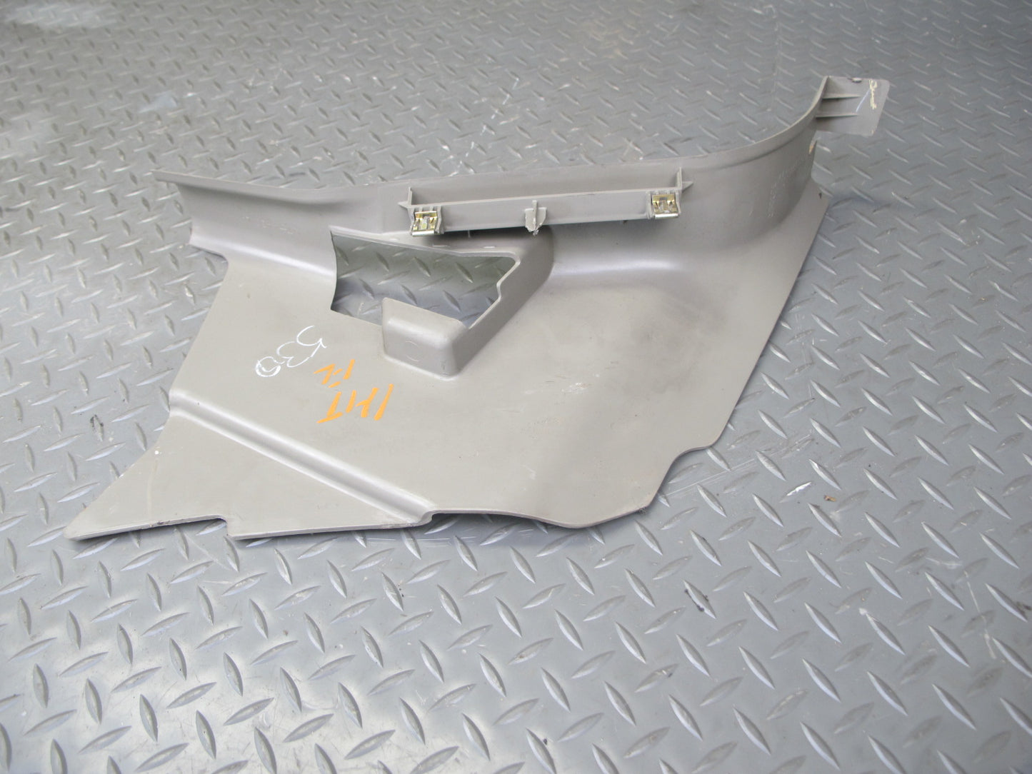 2003-2009 Hummer H2 Front Right & Left Side Lower Kick Trim Cover Panel Set