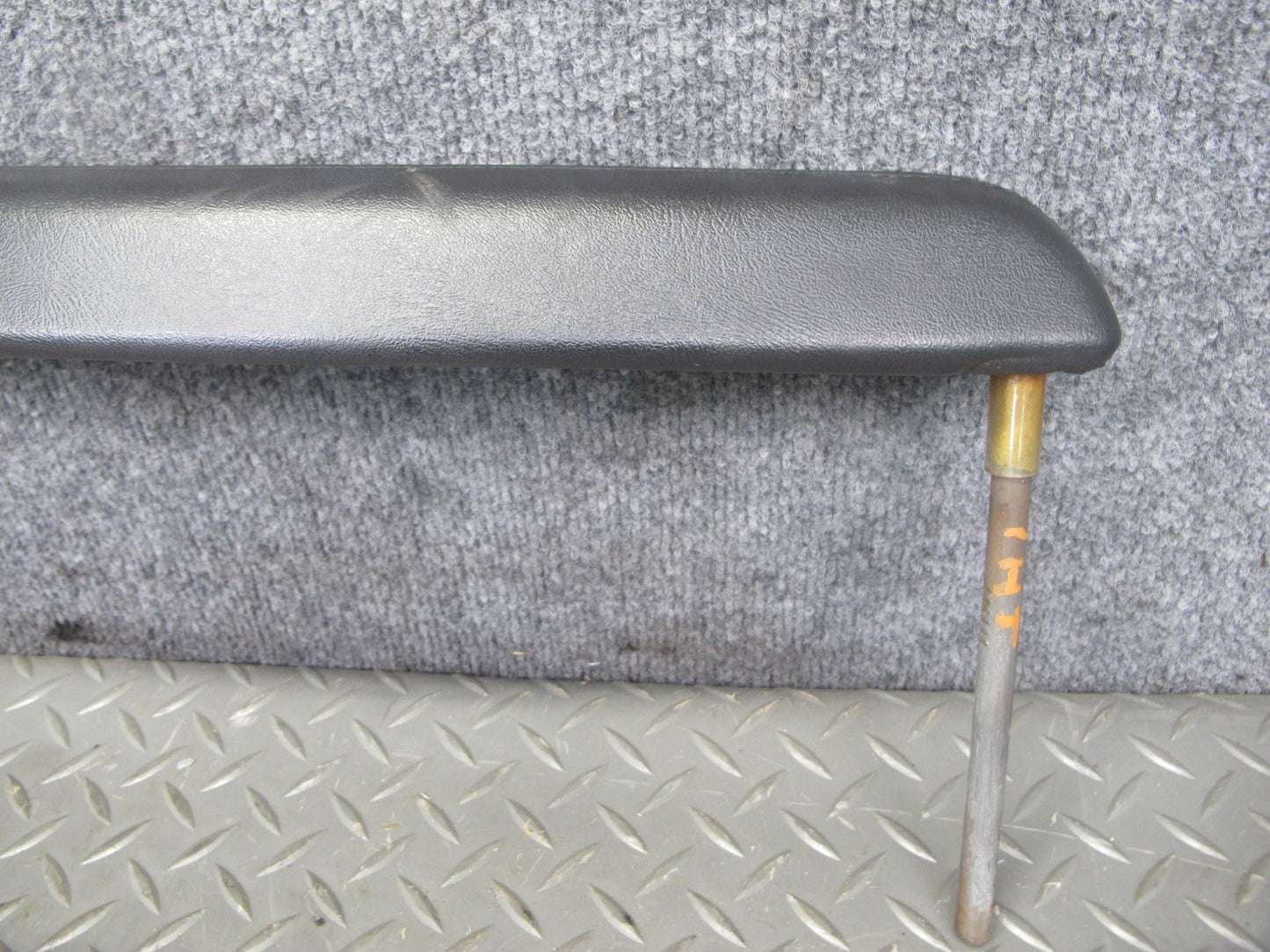 2003-2007 Hummer H2 Front Right Passenger Side Dashboard Grip Grab Handle Bar
