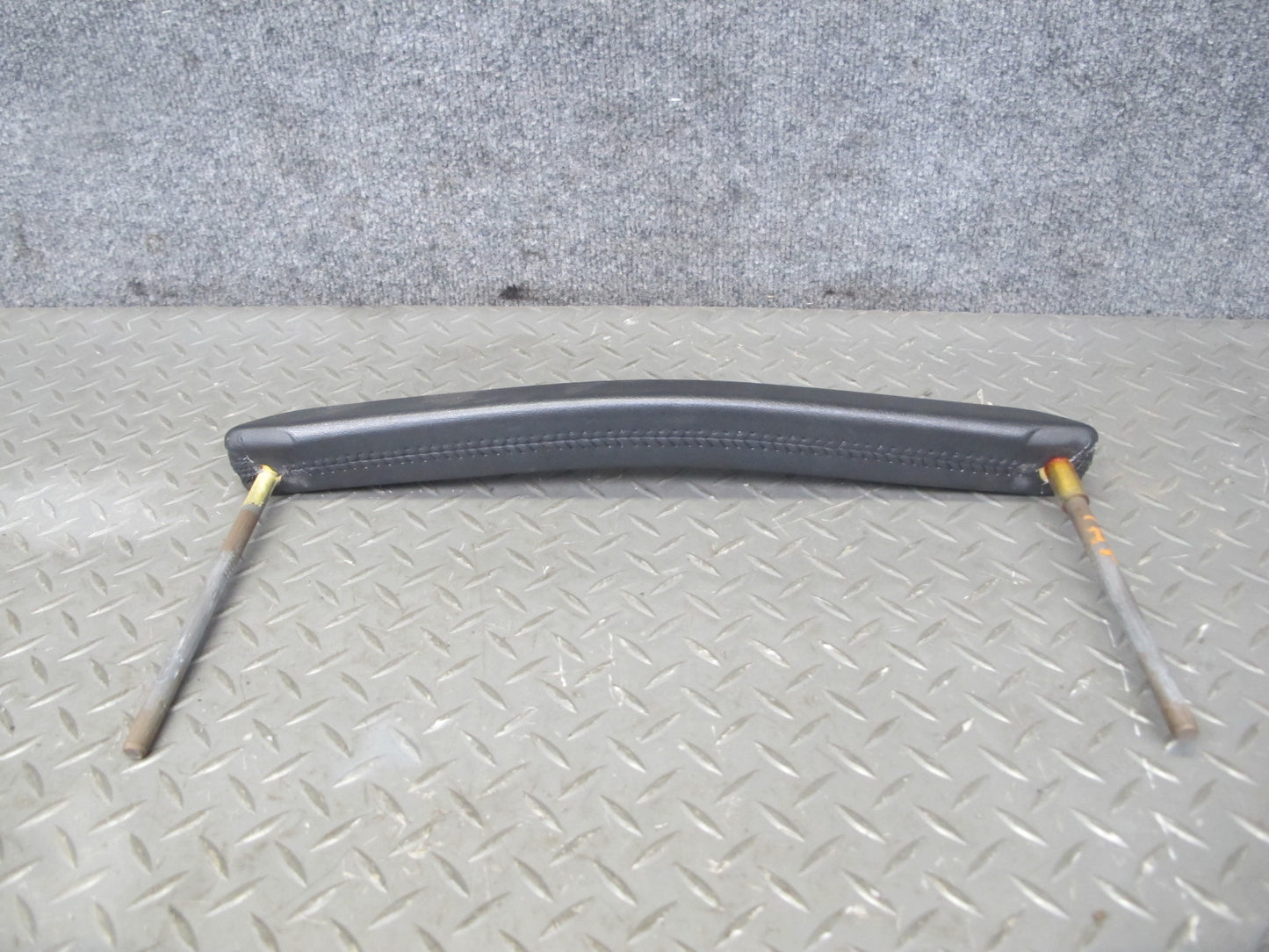 2003-2007 Hummer H2 Front Right Passenger Side Dashboard Grip Grab Handle Bar