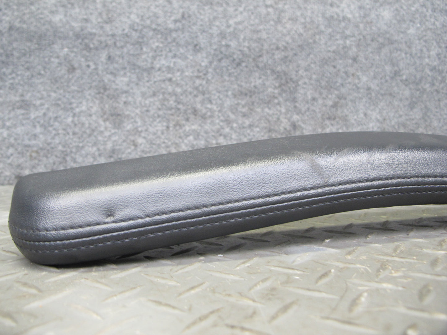 2003-2007 Hummer H2 Front Right Passenger Side Dashboard Grip Grab Handle Bar