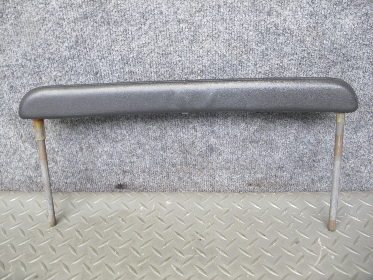 2003-2007 Hummer H2 Front Right Passenger Side Dashboard Grip Grab Handle Bar
