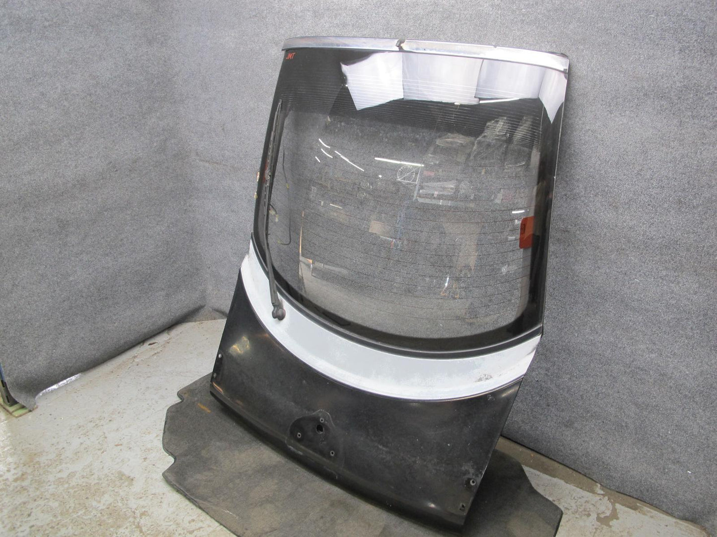 91-96 Mitsubishi 3000GT Rear Hatch Trunk Lid Tailgate Liftgate w Wiper Black OEM