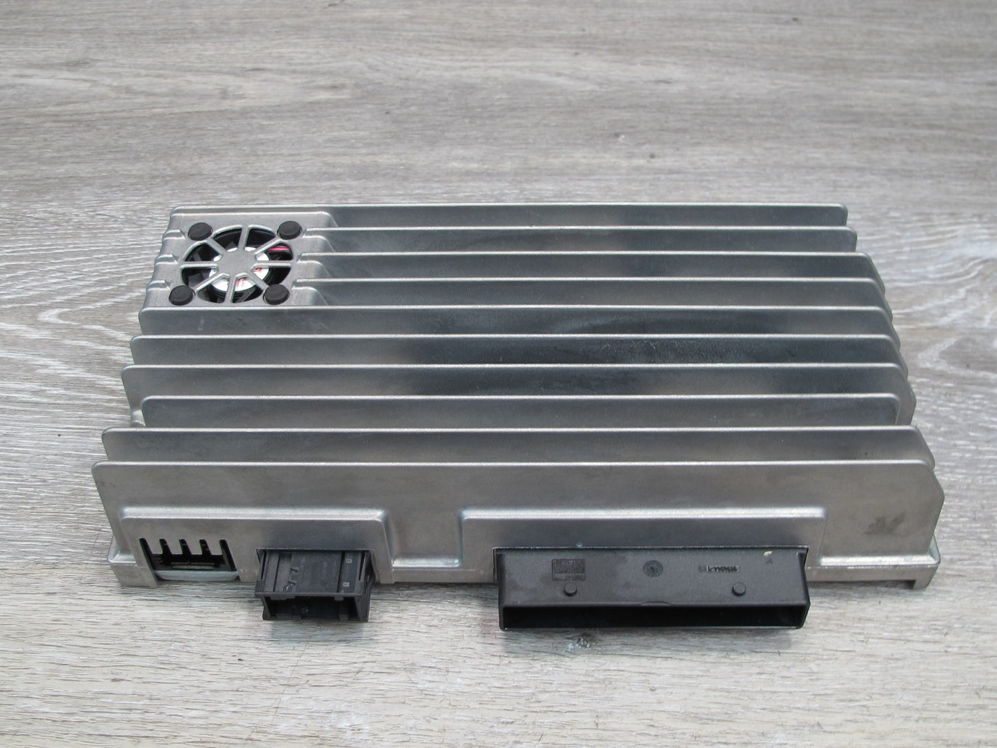 10-12 Audi A4 S4 Bang & Olufsen Audio AMP Amplifier 8T0035223AN OEM