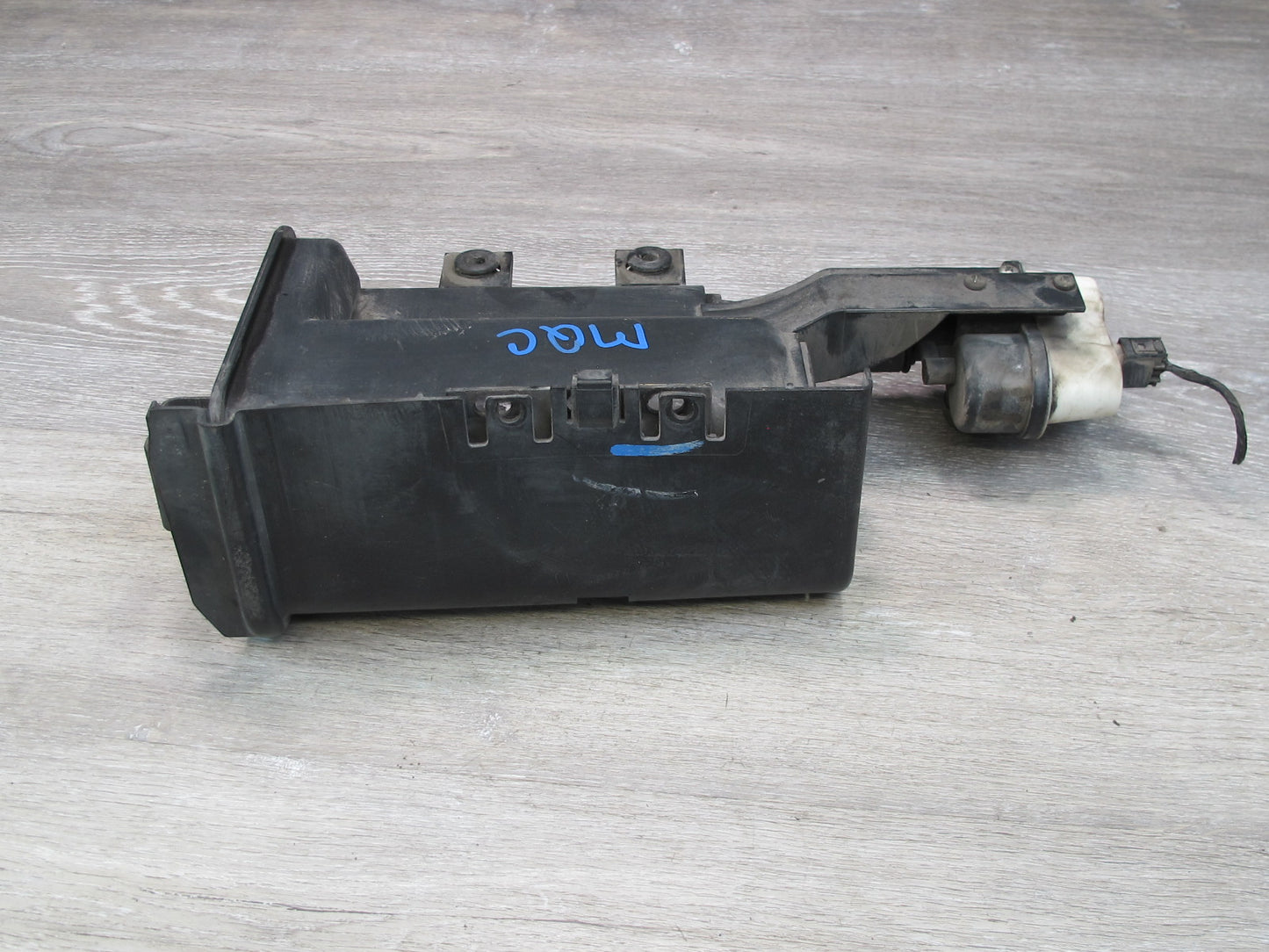 07-13 Mini R55 R56 R58 R59 R57 Fuel Evap Vapor Charcoal Canister w Leak Pump OEM