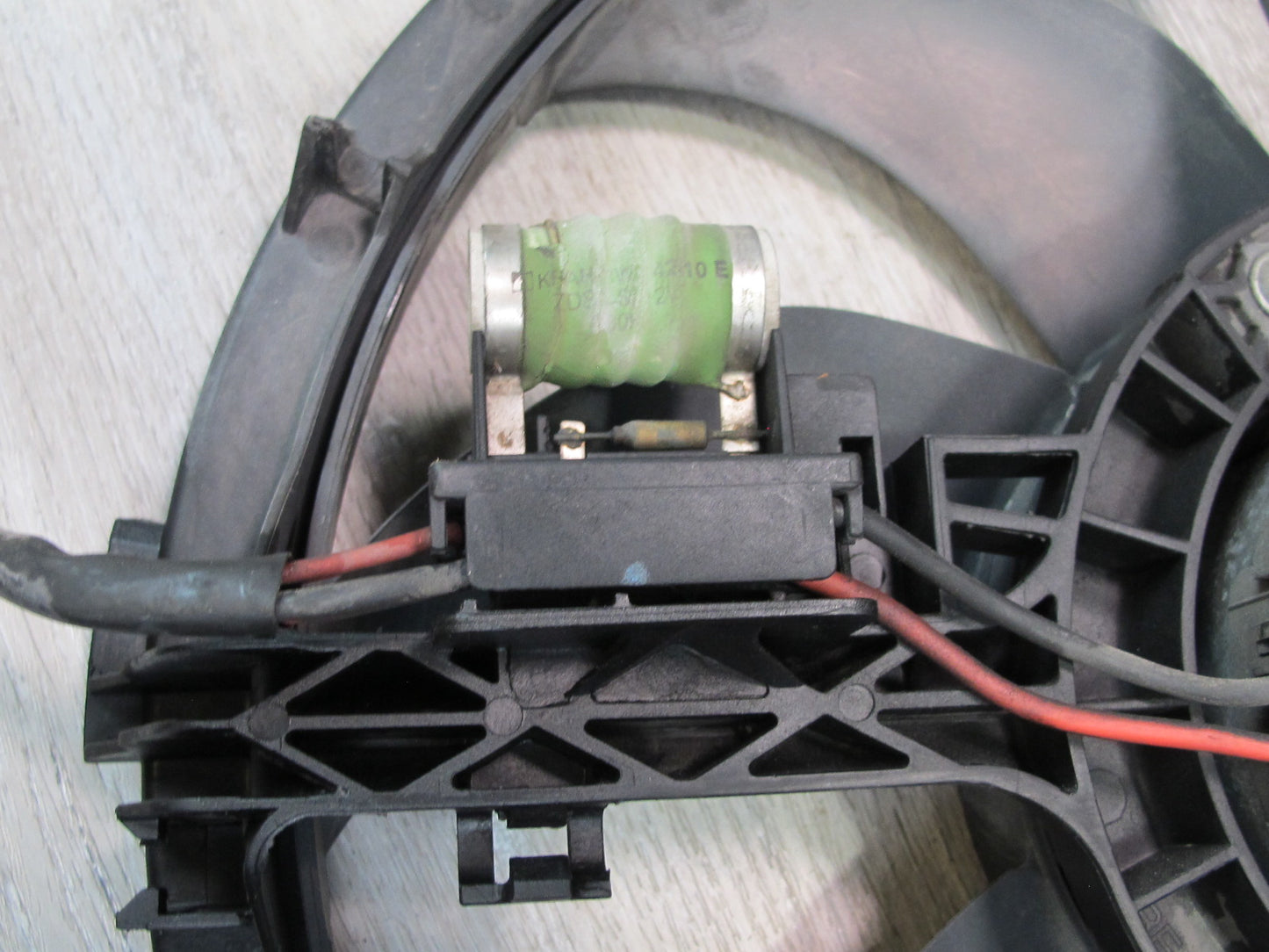 07-13 Mini Cooper S JCW R55 R56 R58 R59 R57 Engine Cooling Fan Motor OEM
