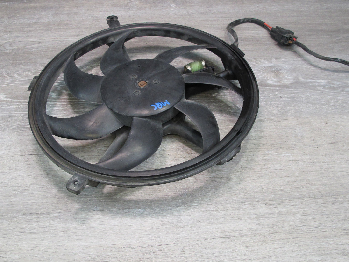 07-13 Mini Cooper S JCW R55 R56 R58 R59 R57 Engine Cooling Fan Motor OEM