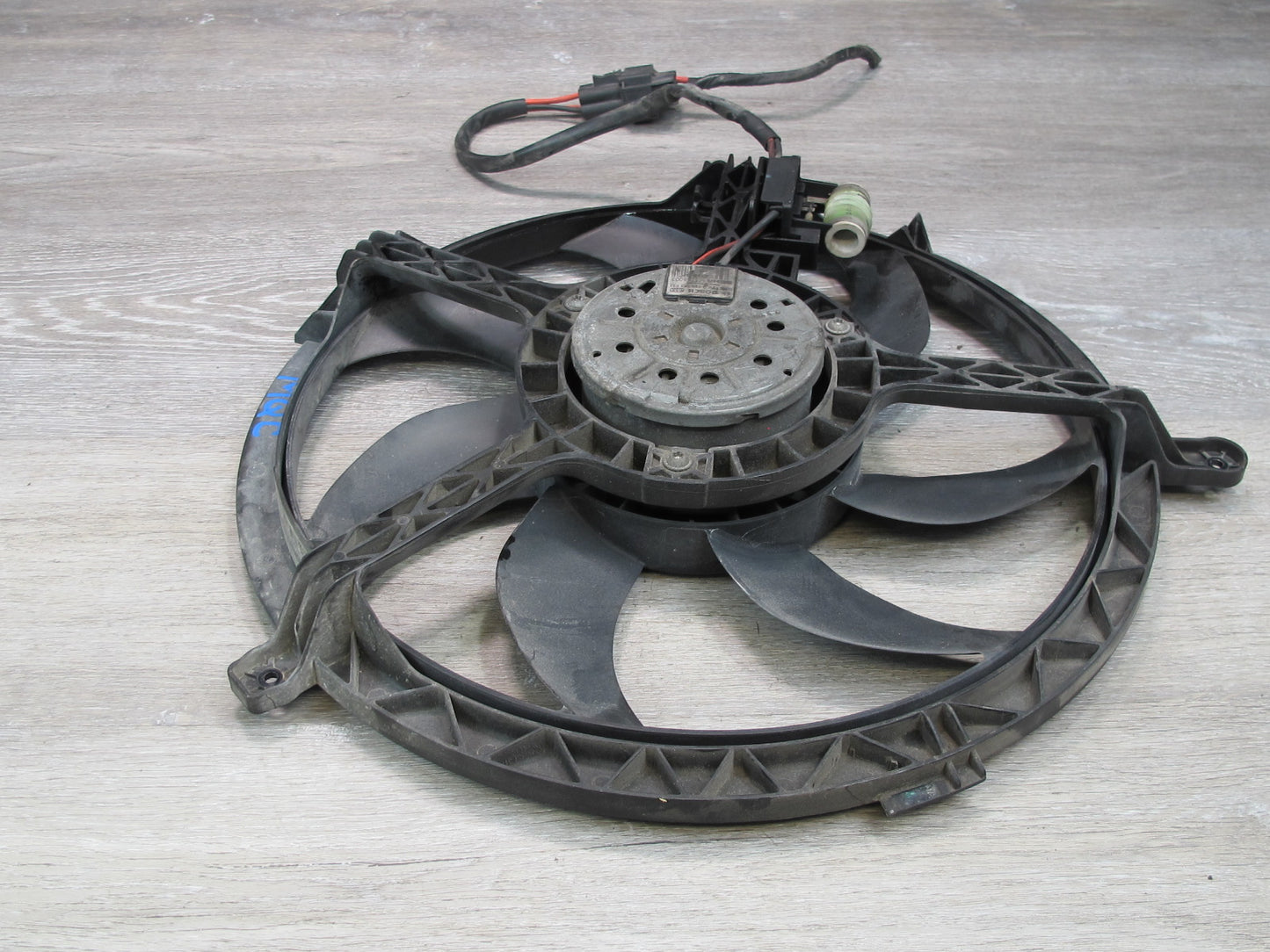 07-13 Mini Cooper S JCW R55 R56 R58 R59 R57 Engine Cooling Fan Motor OEM