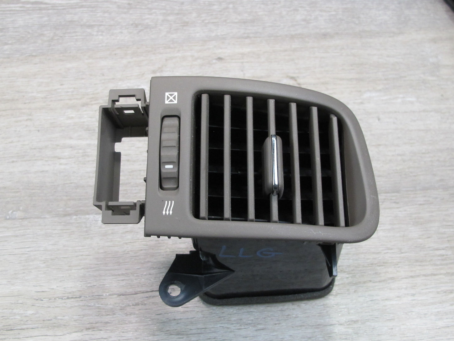 98-05 Lexus GS300 JZS160L Set of 4 Dash Front & Rear Center Console Air Vent OEM