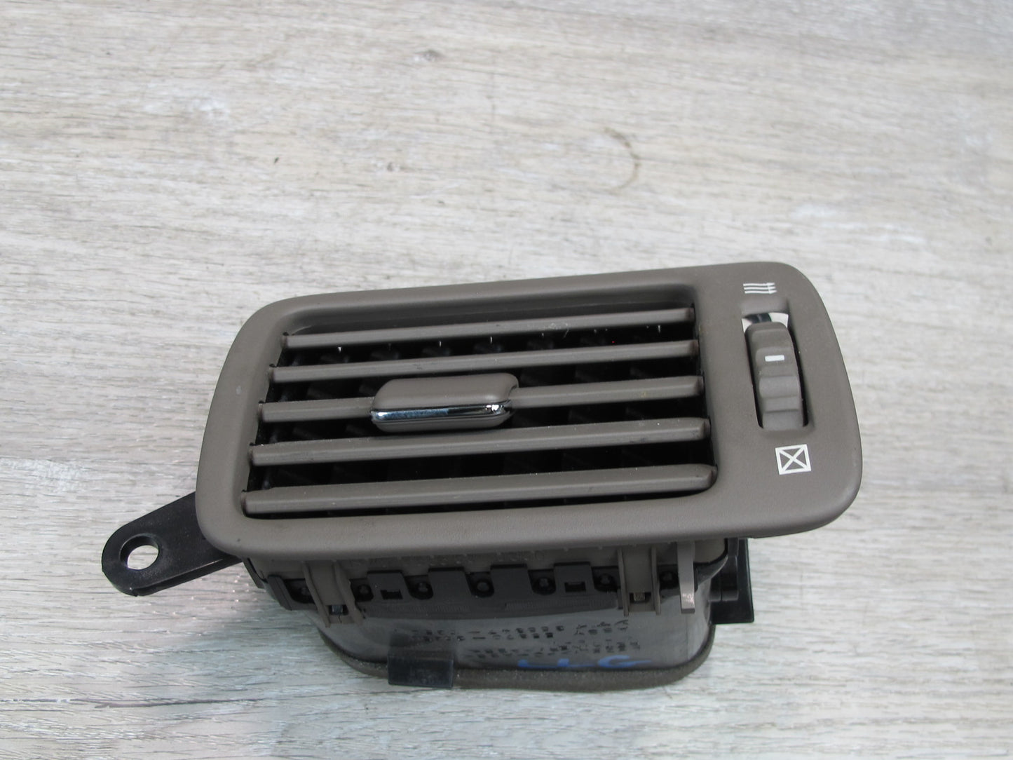 98-05 Lexus GS300 JZS160L Set of 4 Dash Front & Rear Center Console Air Vent OEM