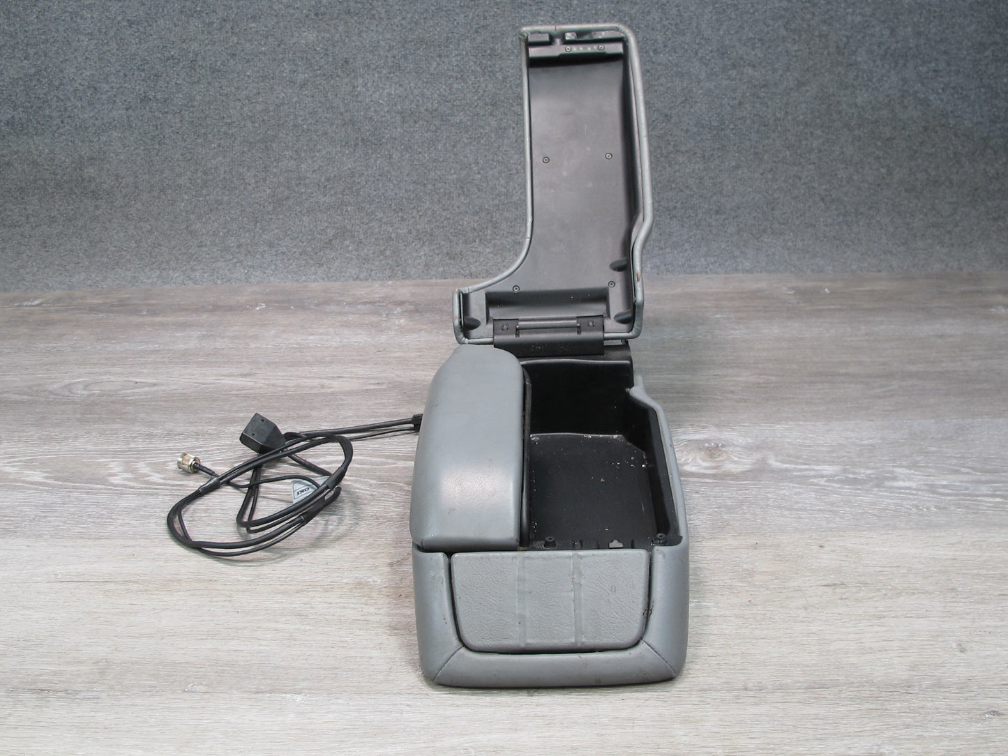 94-99 Mercedes W140 Sedan Front Center Console Armrest w Sunvisors Set Gray OEM