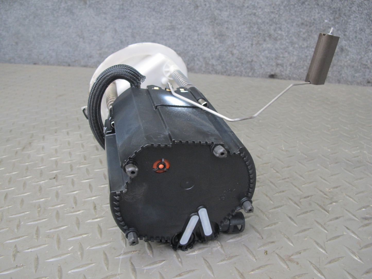 2017-2020 Maserati Levante M161 3.0L Fuel Pump Level Sensor Sending Unit Set