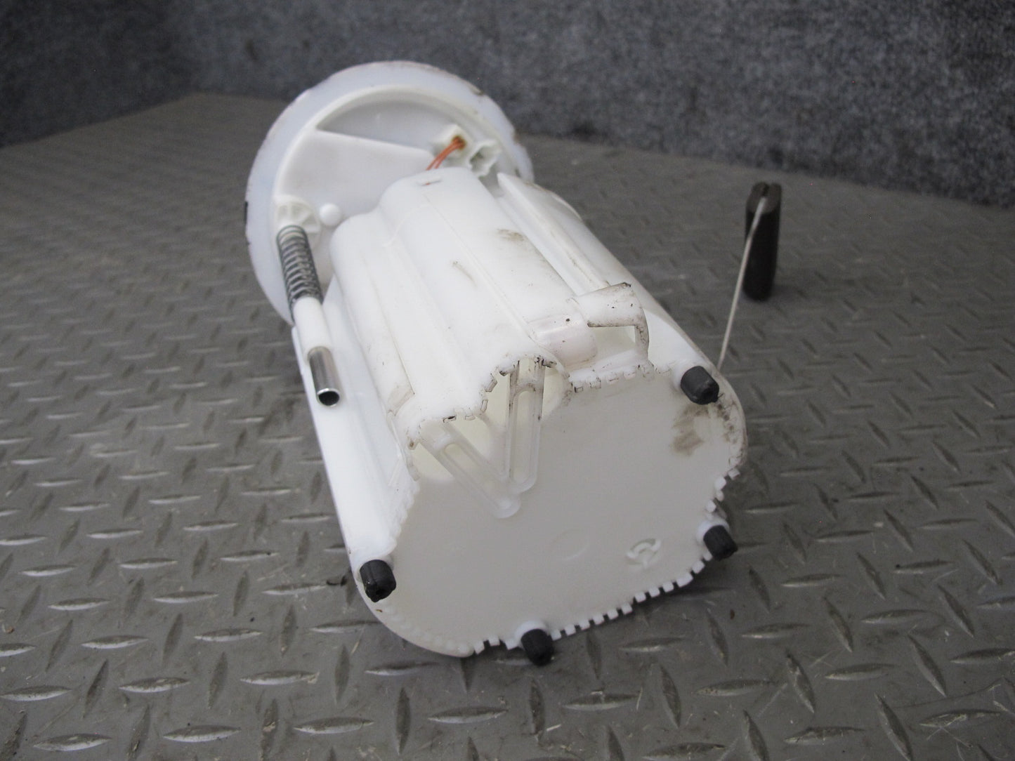 2017-2020 Maserati Levante M161 3.0L Fuel Pump Level Sensor Sending Unit Set