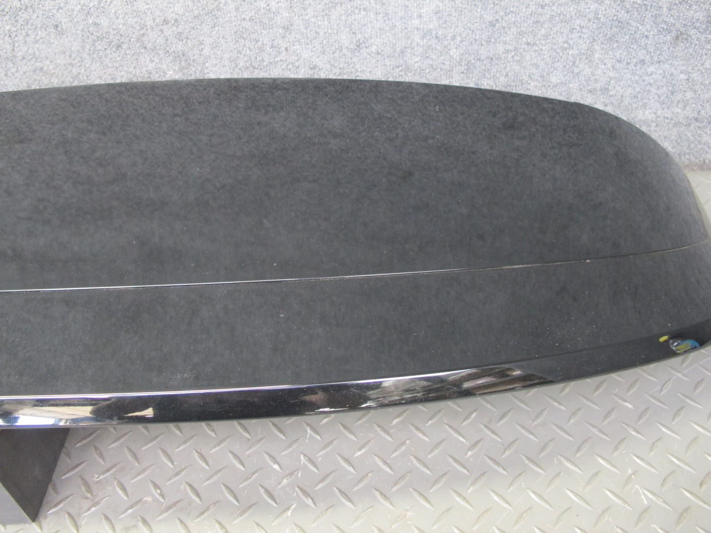 2017-2020 Maserati Levante M161 Rear Tailgate Spoiler w Brake Light 670040267