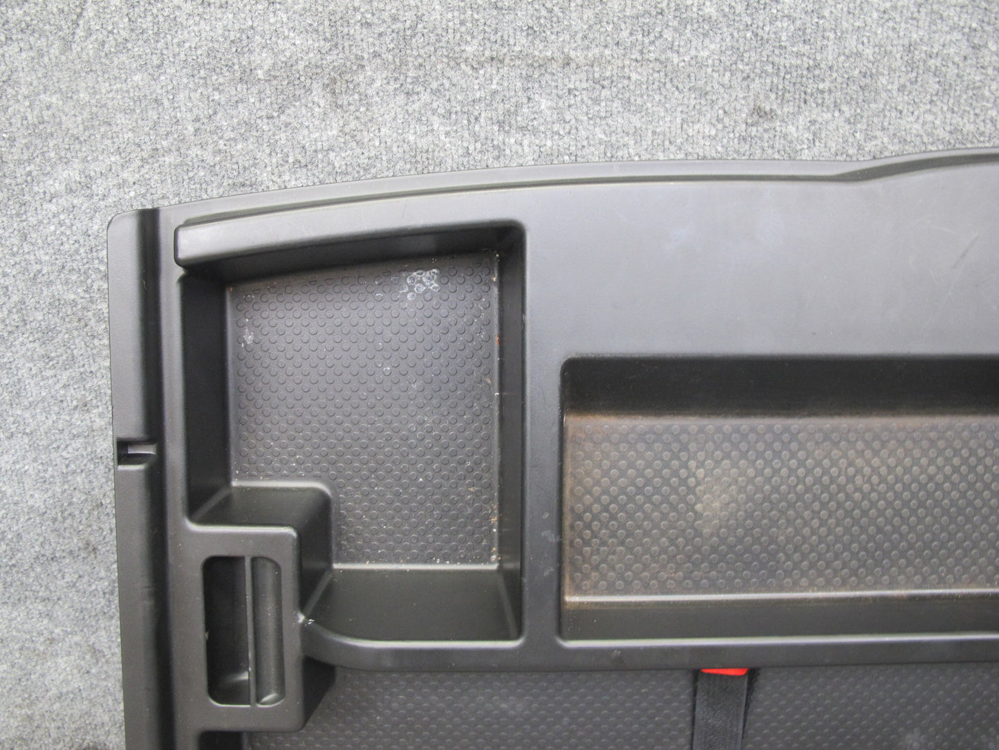 2017-2020 Maserati Levante M161 Rear Trunk Floor Panel Cover w Tray Storage