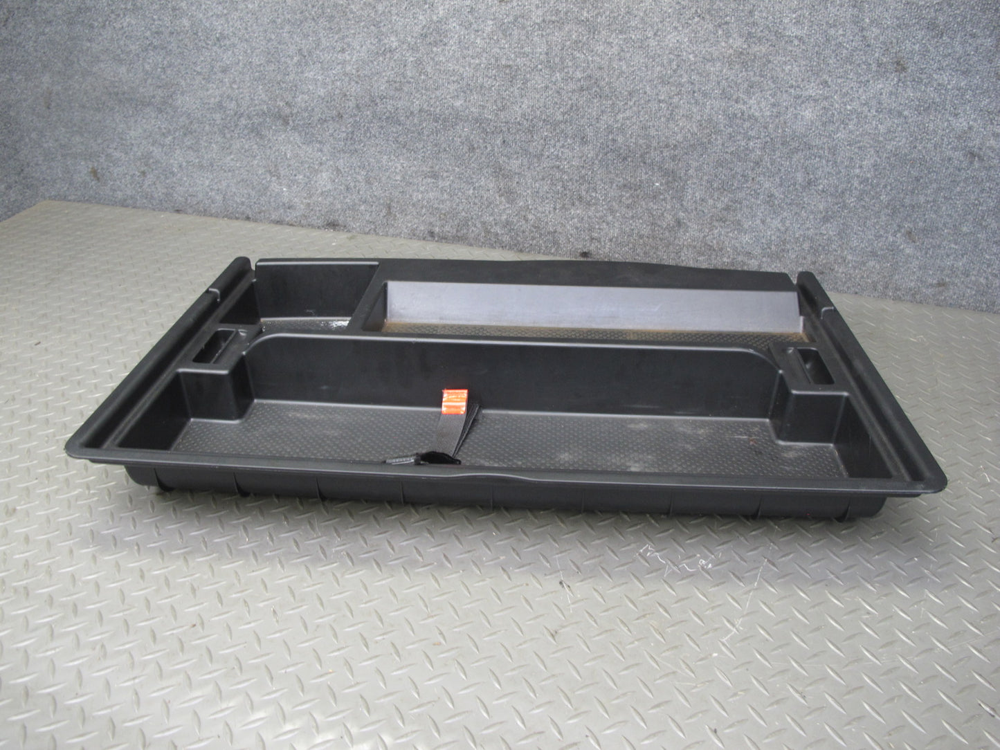 2017-2020 Maserati Levante M161 Rear Trunk Floor Panel Cover w Tray Storage