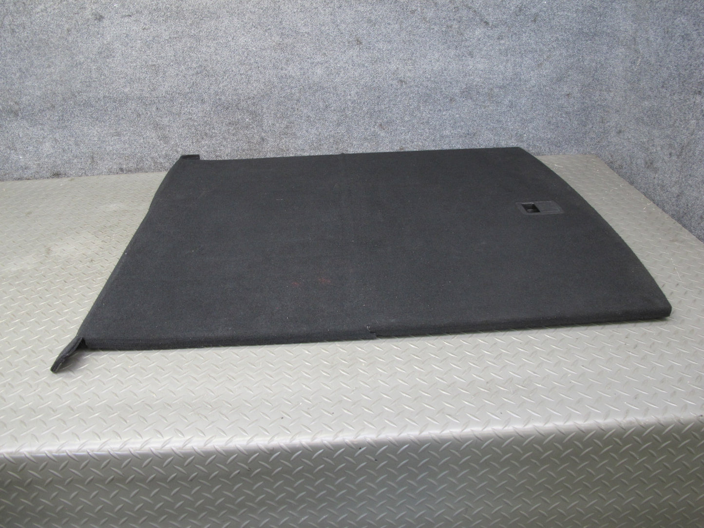 2017-2020 Maserati Levante M161 Rear Trunk Floor Panel Cover w Tray Storage