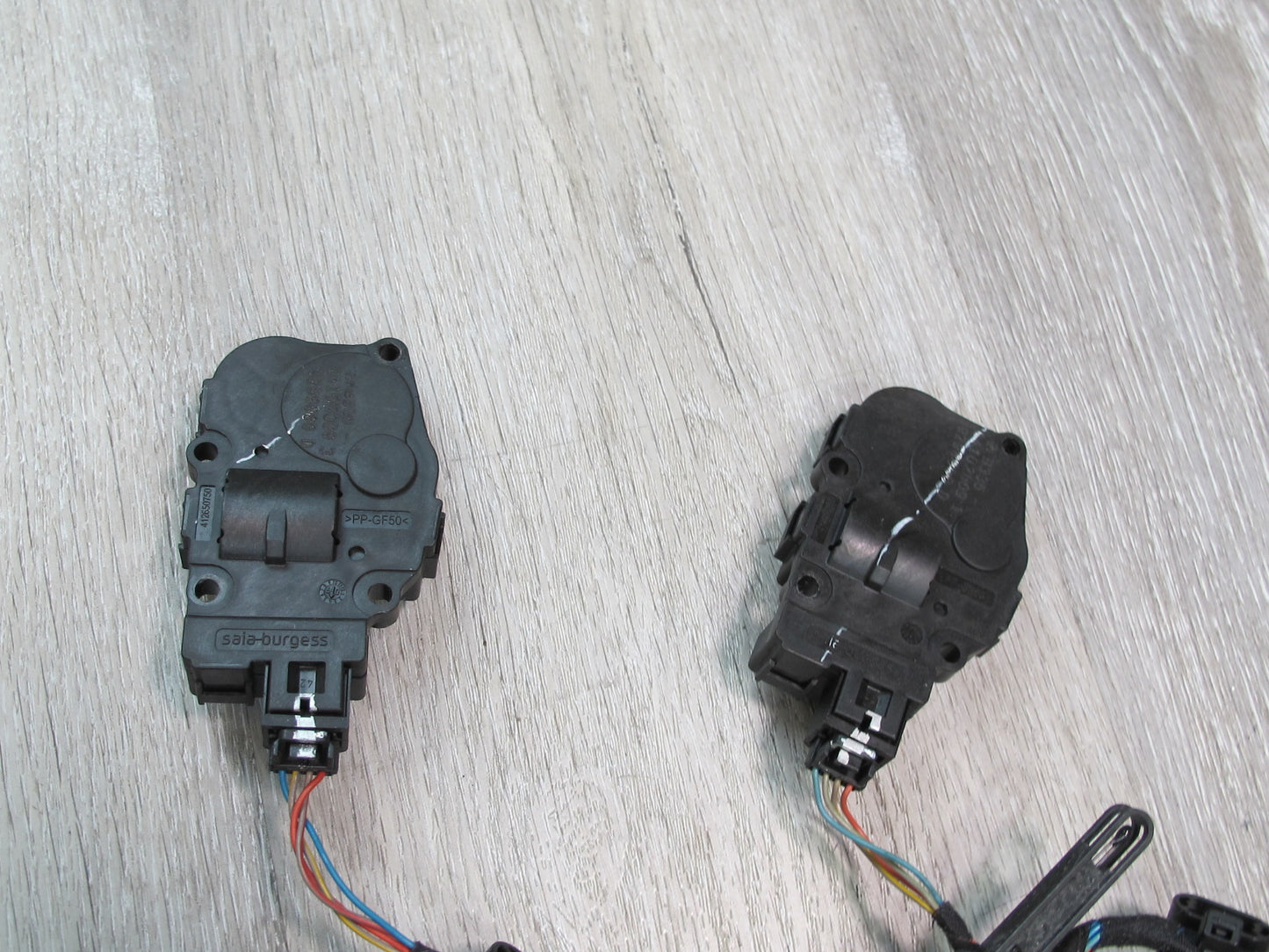 2008-2014 BMW E71 E72 X6 A/C Heater Flap Door Actuator Motor Wiring Set