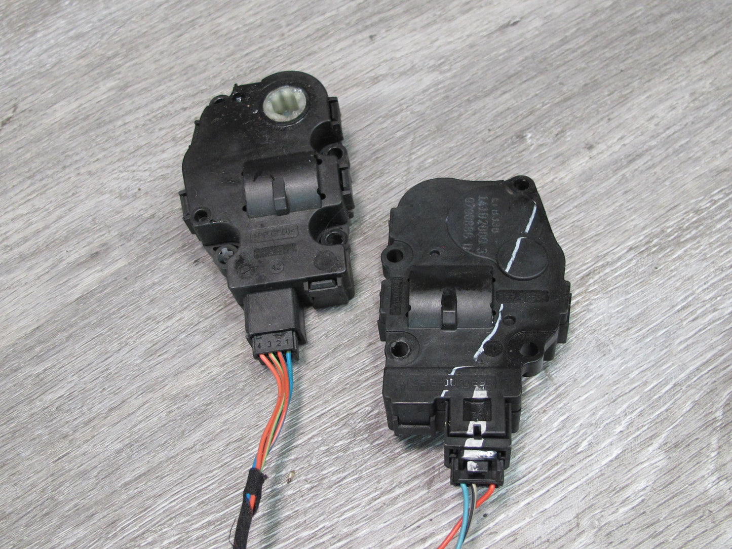 2008-2014 BMW E71 E72 X6 A/C Heater Flap Door Actuator Motor Wiring Set