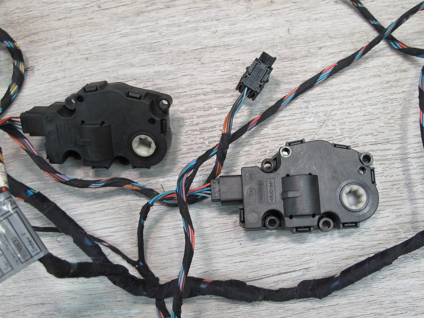 2008-2014 BMW E71 E72 X6 A/C Heater Flap Door Actuator Motor Wiring Set