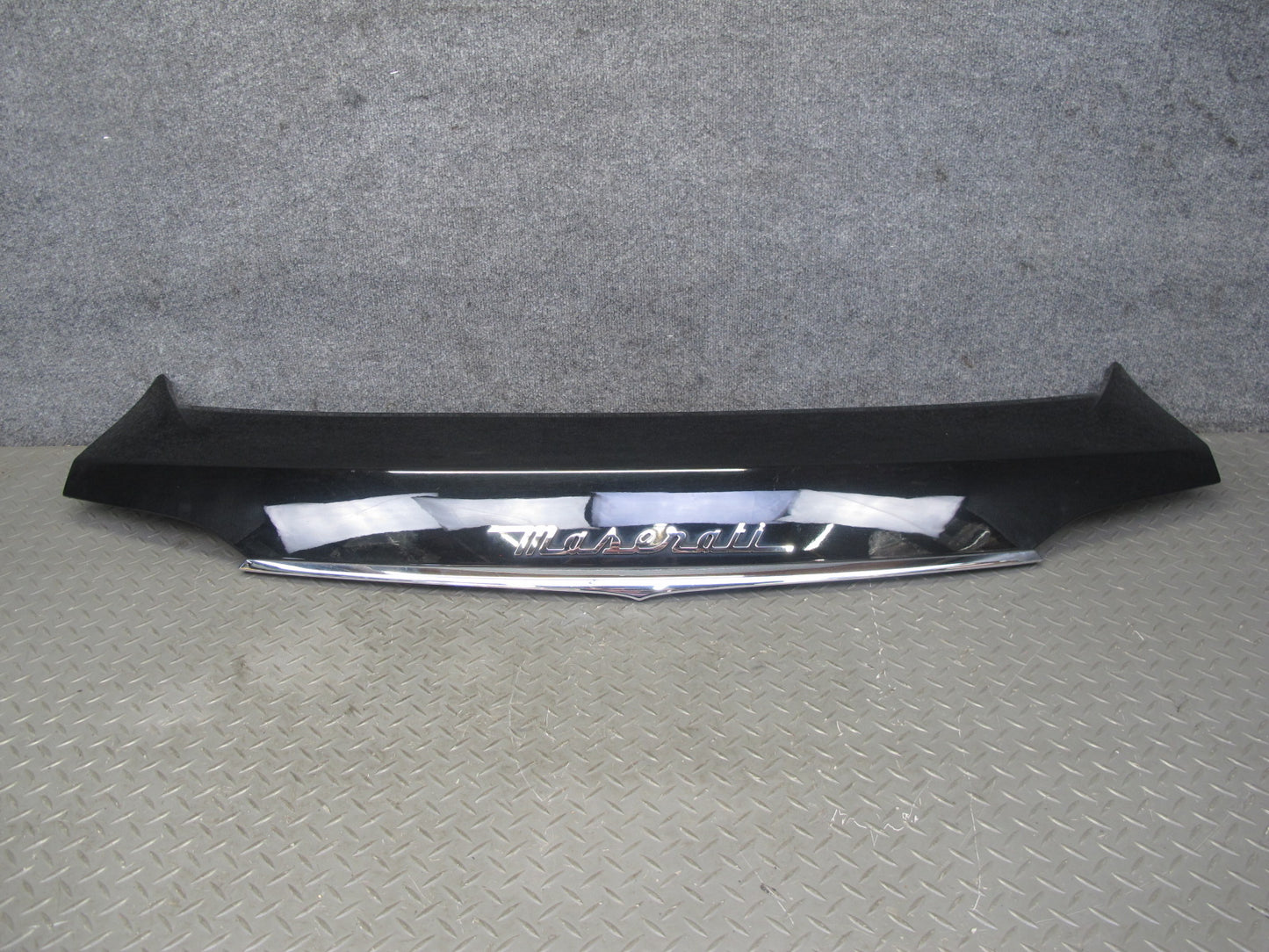 2017-2020 Maserati Levante M161 Rear Trunk Tailgate Liftgate Spoiler 670042733