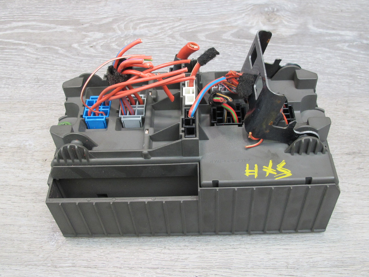 2008-2014 BMW E71 E72 X6 Front Under Dash Fuse Relay Box Module 9145115