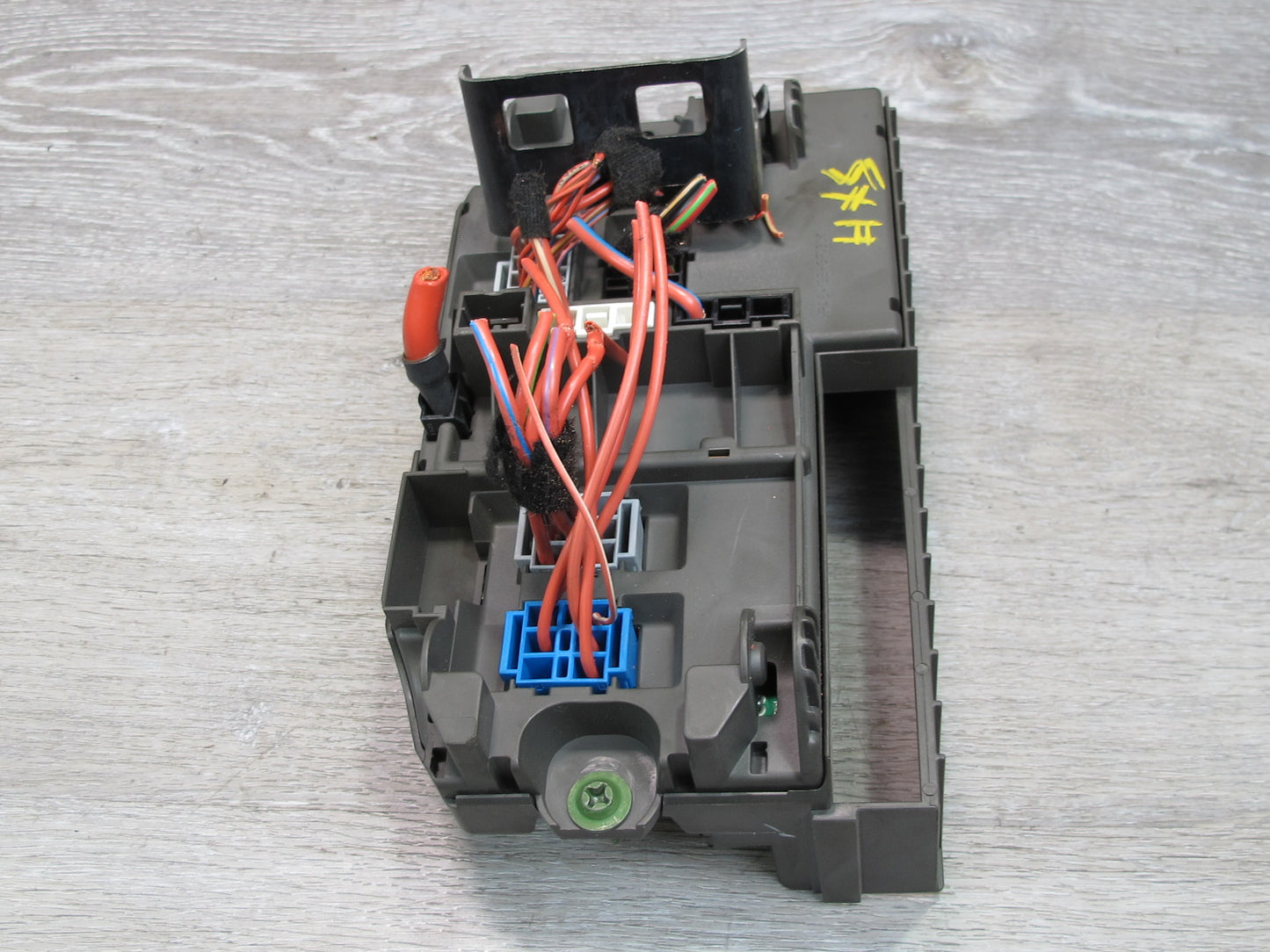 2008-2014 BMW E71 E72 X6 Front Under Dash Fuse Relay Box Module 9145115