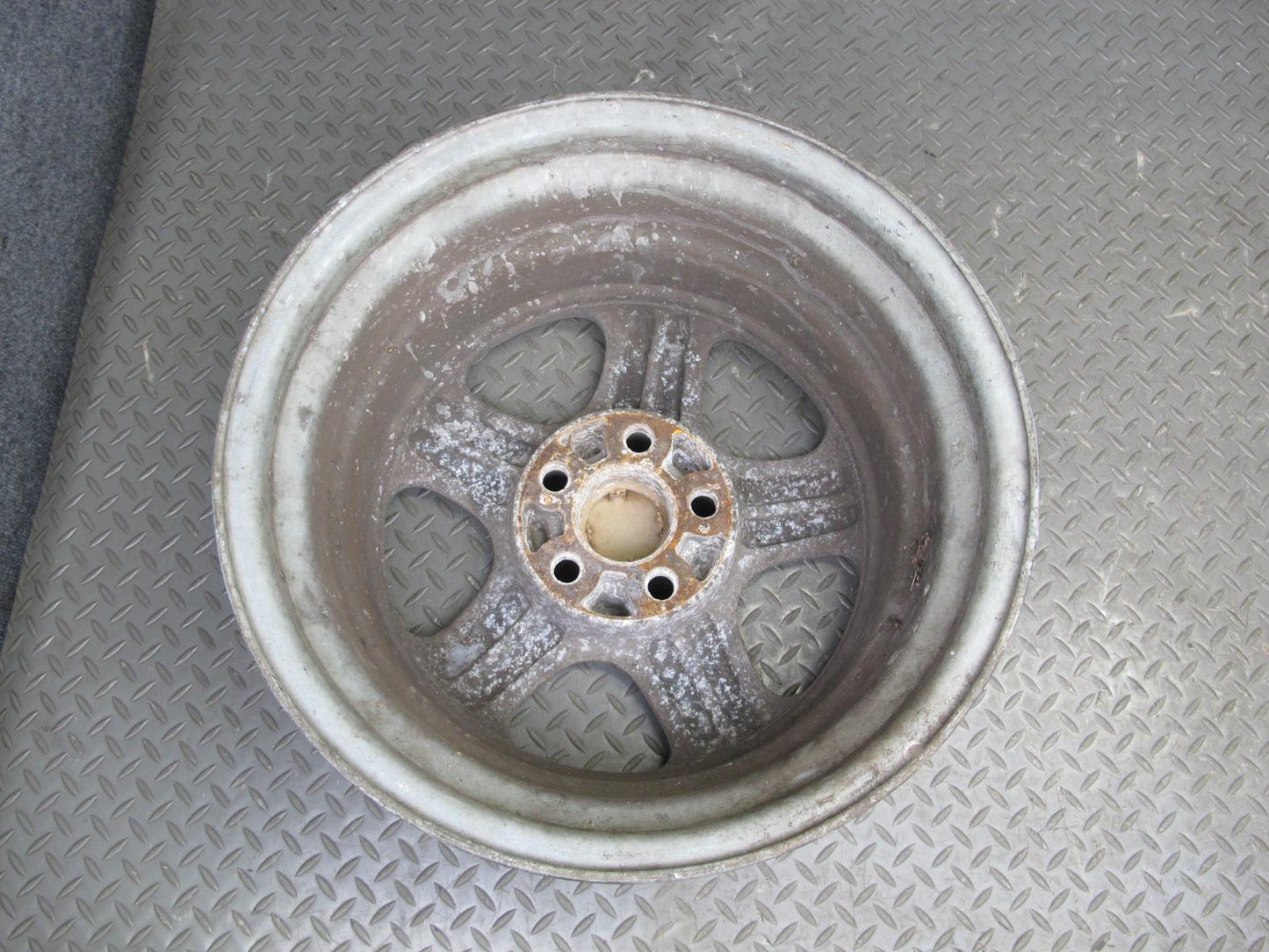 91-96 Mitsubishi 3000GT Right Side Factory 17" R17 Wheel Rim 17x8.5JJ ET46 OEM