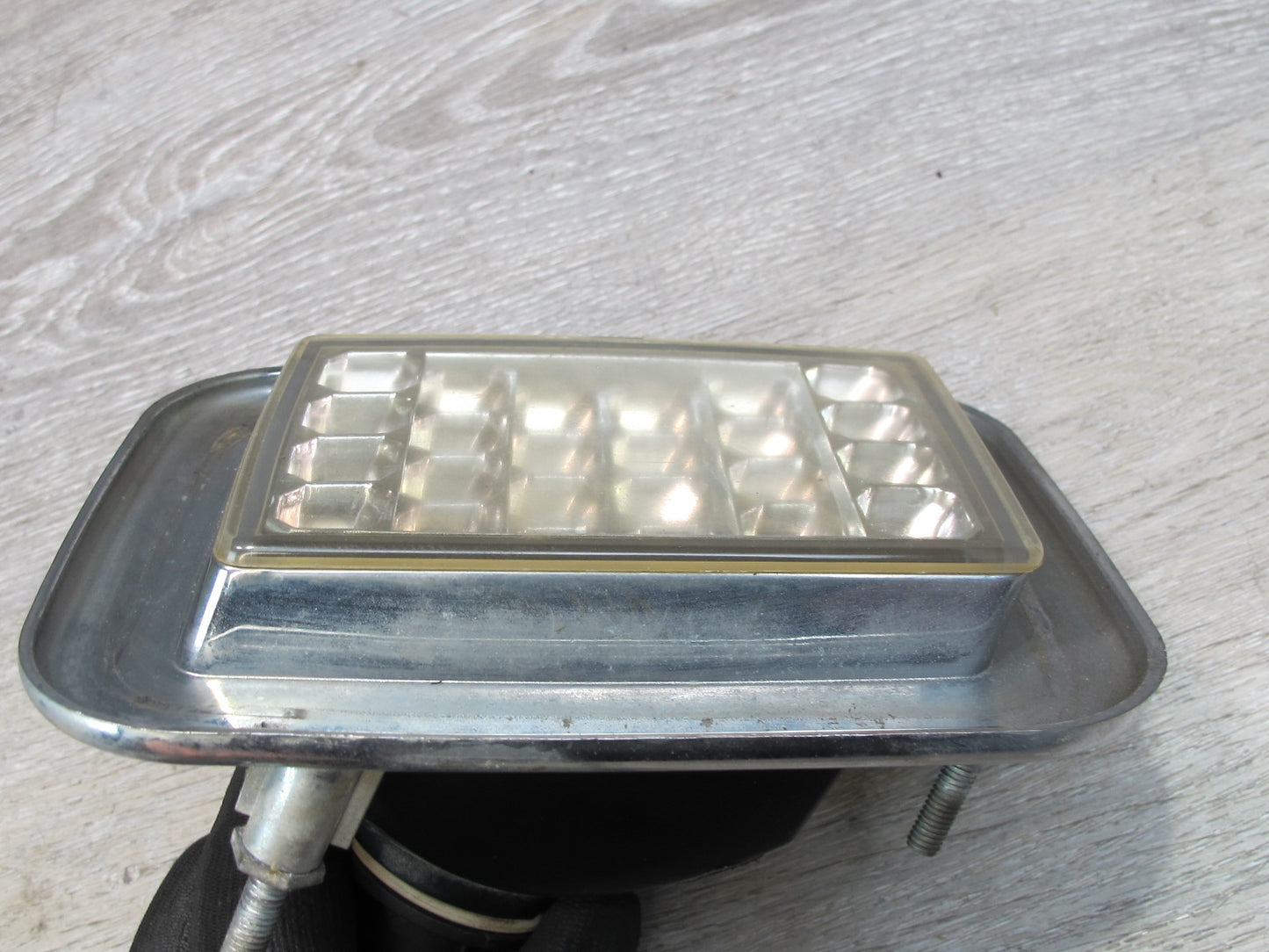 2003-2009 Hummer H2 Front Left & Right Turn Signal Parking Light Lamp Set of 2