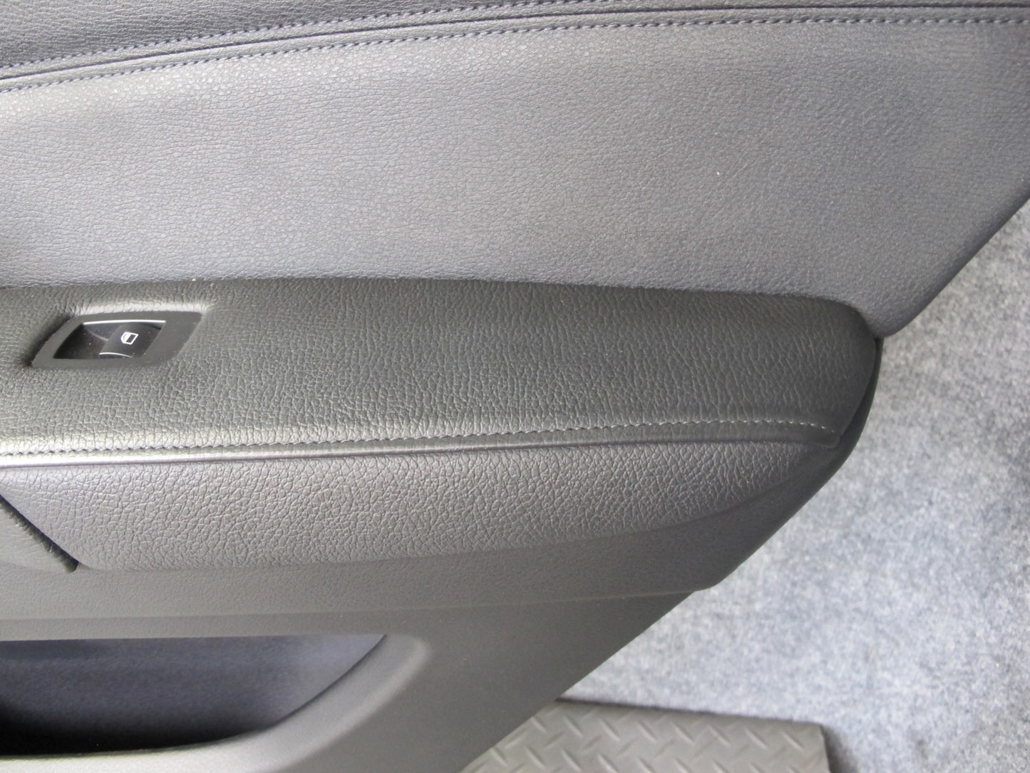 2008-2014 BMW E71 E72 X6 Rear Left & Right Door Interior Trim Cover Panel Set