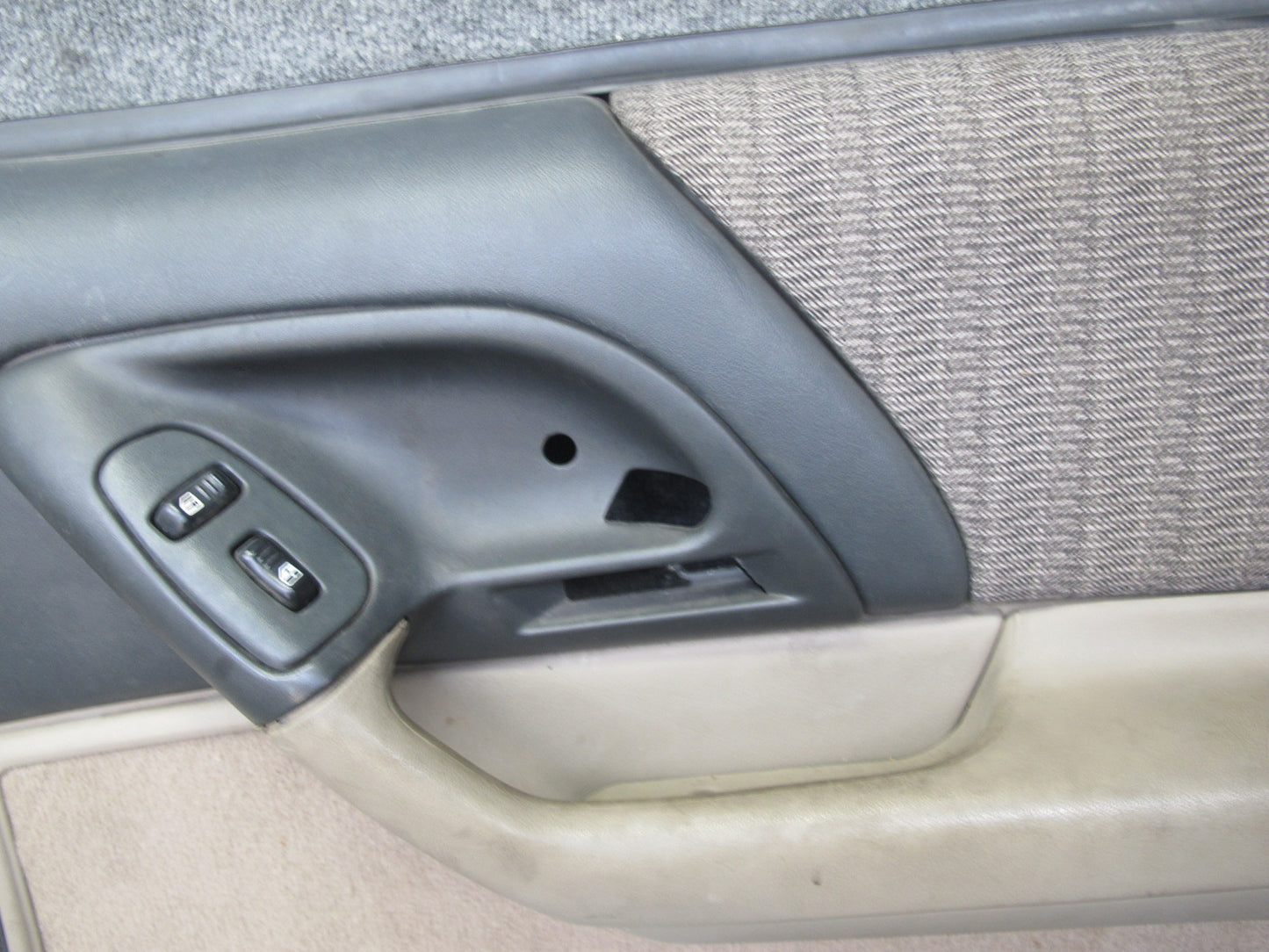 98-99 Chevrolet Camaro Right Passenger Door Interior Panel w Mirror Trim Set OEM