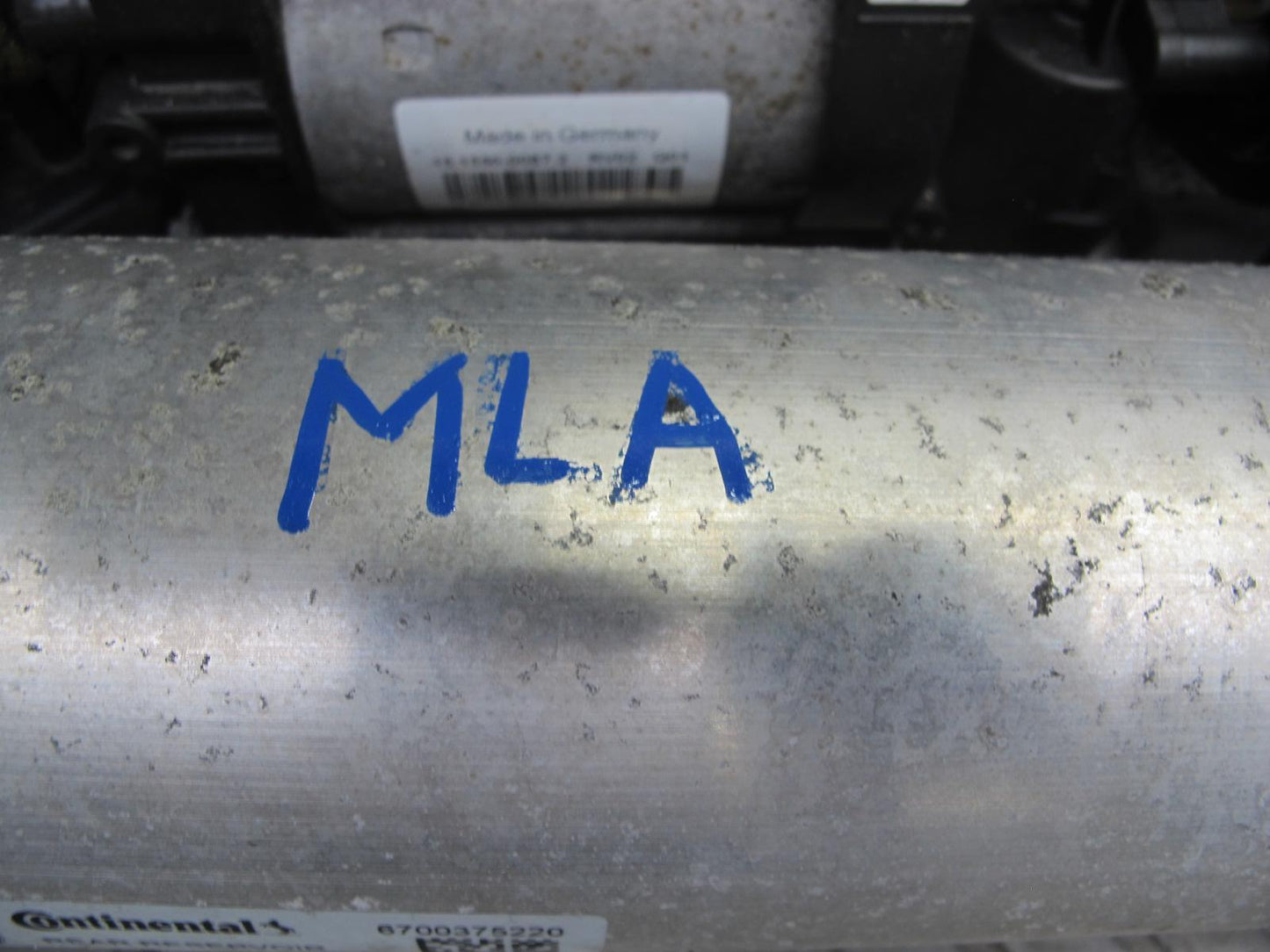 2017-2020 Maserati Levante M161 Air Suspension Compressor Pump w Reservoirs