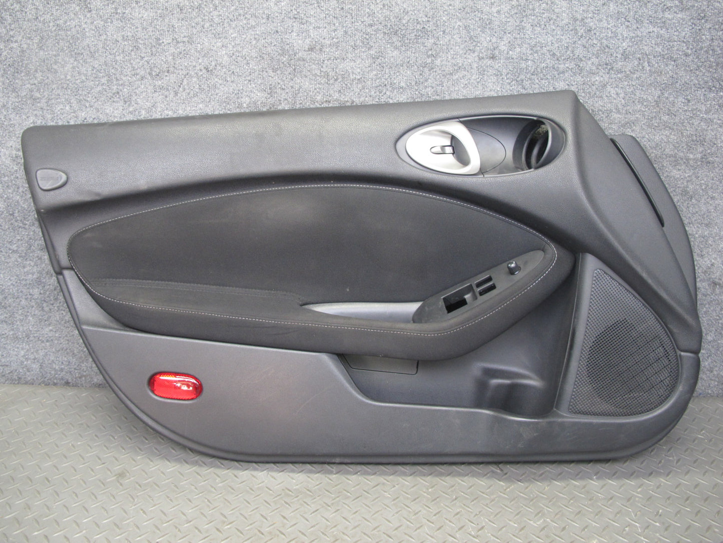 10-19 Nissan Z34 370Z Convert Left Right Door Interior Trim Cover Panel Set OEM